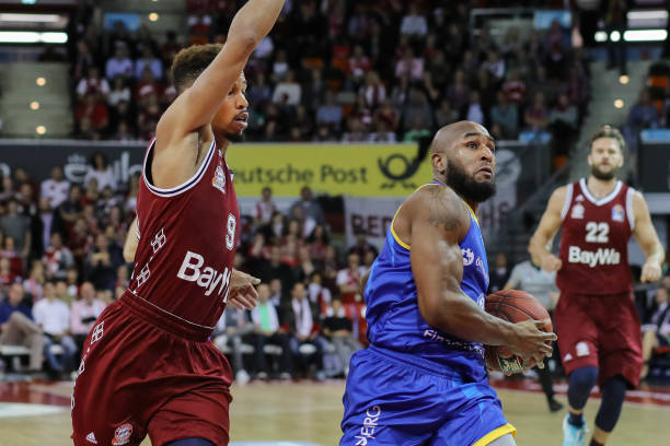 在亚洲足球 在亚洲足球