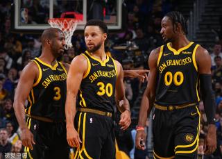 在这场比赛 在这场比赛