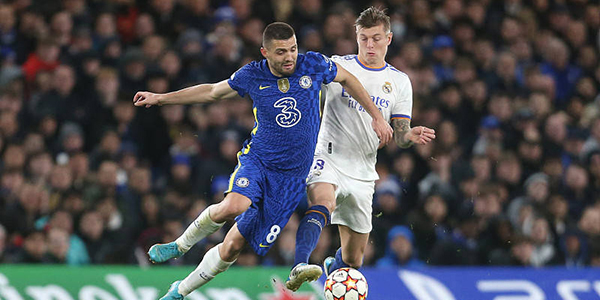 得异常稳健 得异常稳健