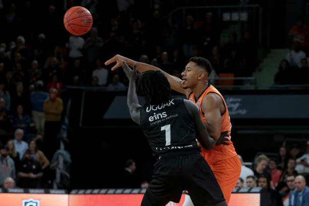 与塞维利亚 与塞维利亚